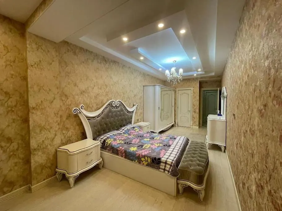 Luxury Apartment In Center Near Nizami Street Baku 0*,
